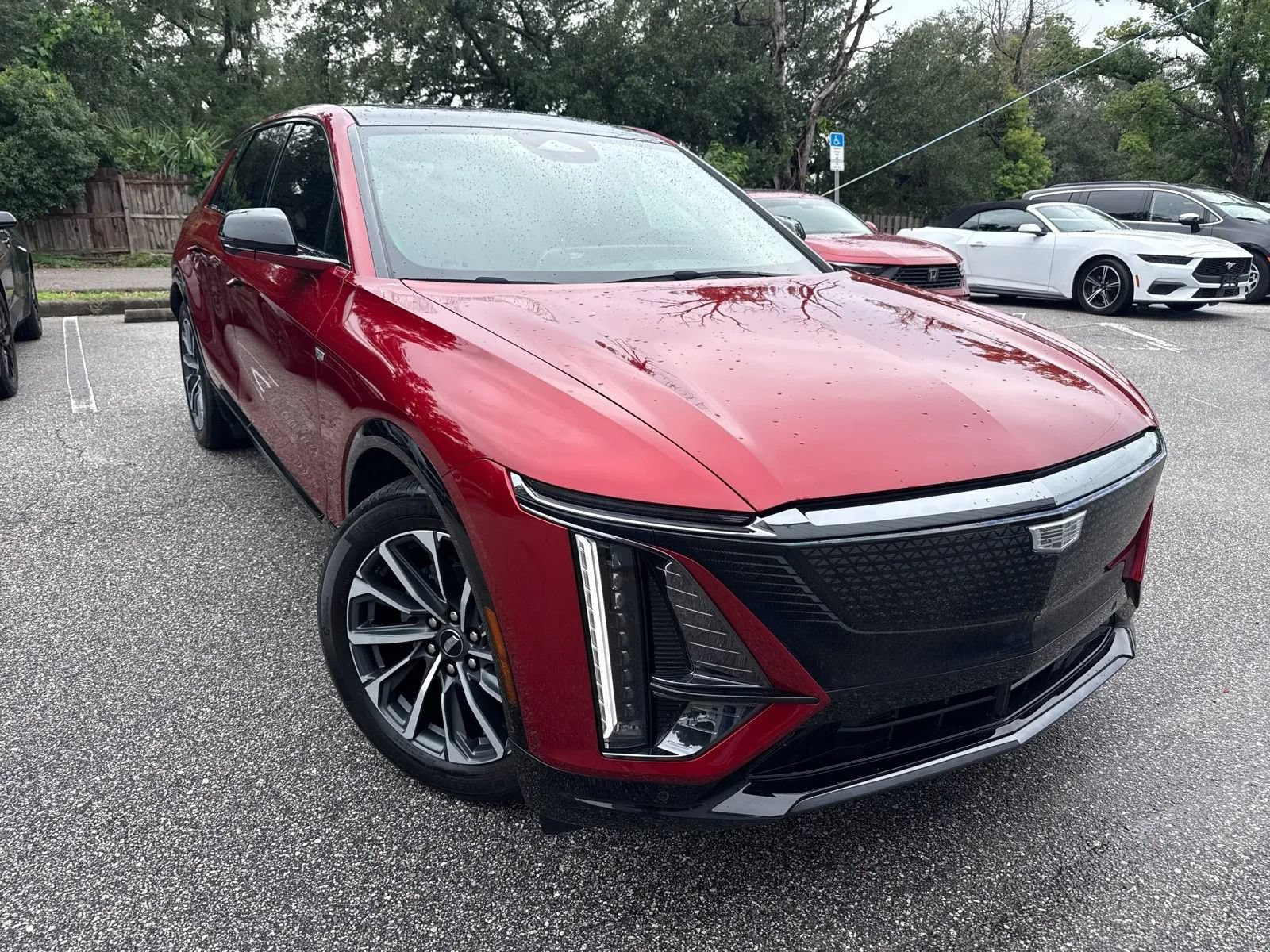 Used 2024 Cadillac Lyriq Sport RWD image 4