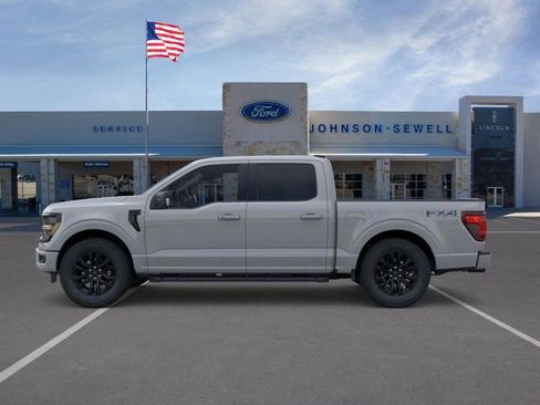 New 2026 Ford F150 XLT w/ Equipment Group 302A MID AWD/4WD image 3