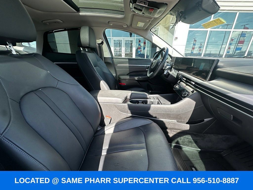 Used 2025 Hyundai Sonata Limited FWD image 32