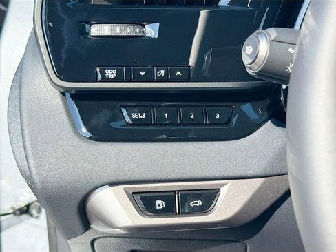 New 2026 Lexus RX 450h AWD image 37