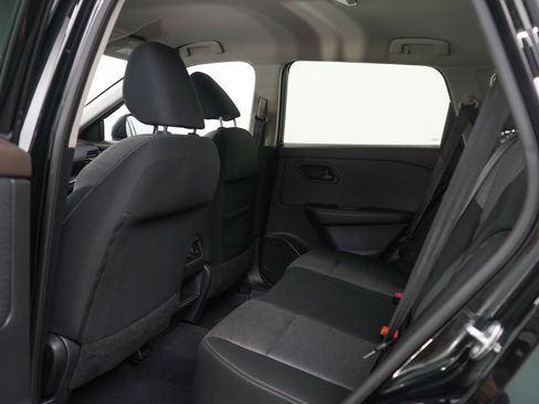 Used 2021 Nissan Rogue S FWD image 17
