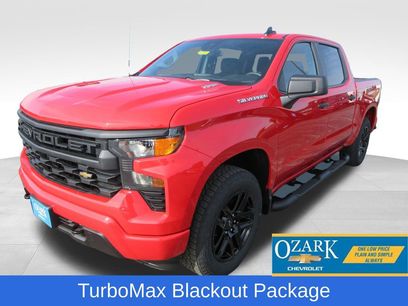 New 2026 Chevrolet Silverado 1500 Custom w/ Turbomax Blackout Package
