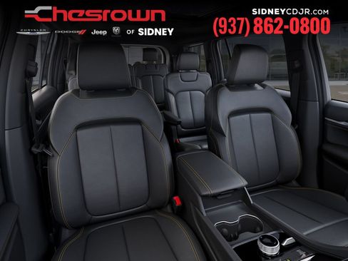 New 2026 Jeep Grand Cherokee L Limited AWD/4WD image 16
