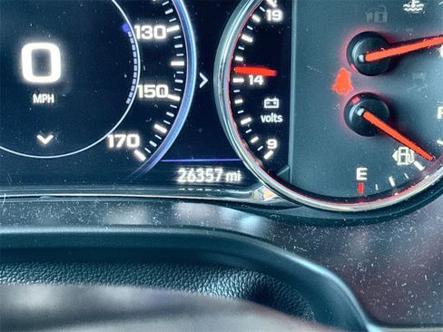 Certified 2023 GMC Acadia Denali w/ Denali Ultimate Package image 12