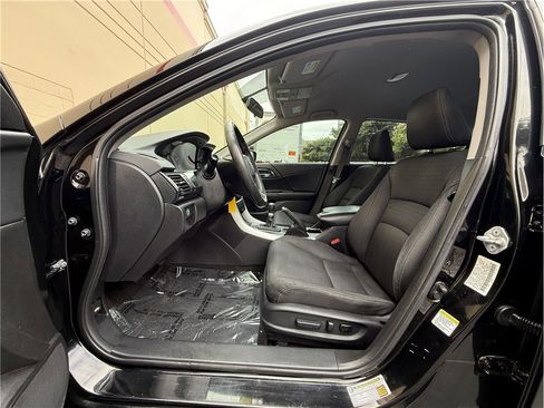Used 2013 Honda Accord Sport image 8