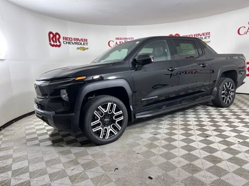 New 2026 Chevrolet Silverado EV LT image 3