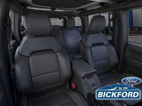 New 2026 Ford Bronco Badlands image 10