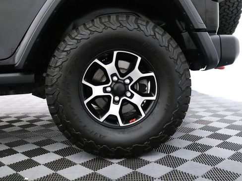 Used 2018 Jeep Wrangler Unlimited Rubicon AWD/4WD image 6