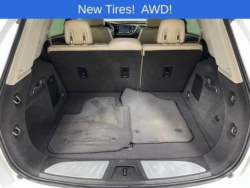 Used 2020 Buick Envision Premium AWD/4WD image 24