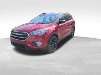 Used 2017 Ford Escape SE w/ Equipment Group 201A video 1
