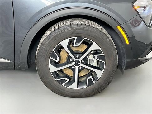 Used 2023 Kia Sportage EX w/ EX Premium Package image 39