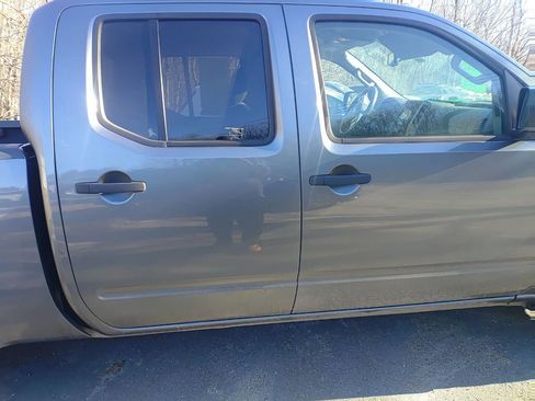 Used 2016 Nissan Frontier SV w/ SV Value Truck Package image 19