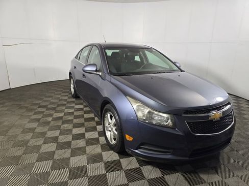 Used 2014 Chevrolet Cruze LT image 3
