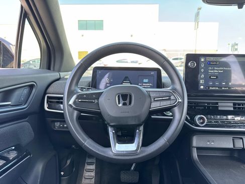 Used 2024 Honda Prologue EX image 10