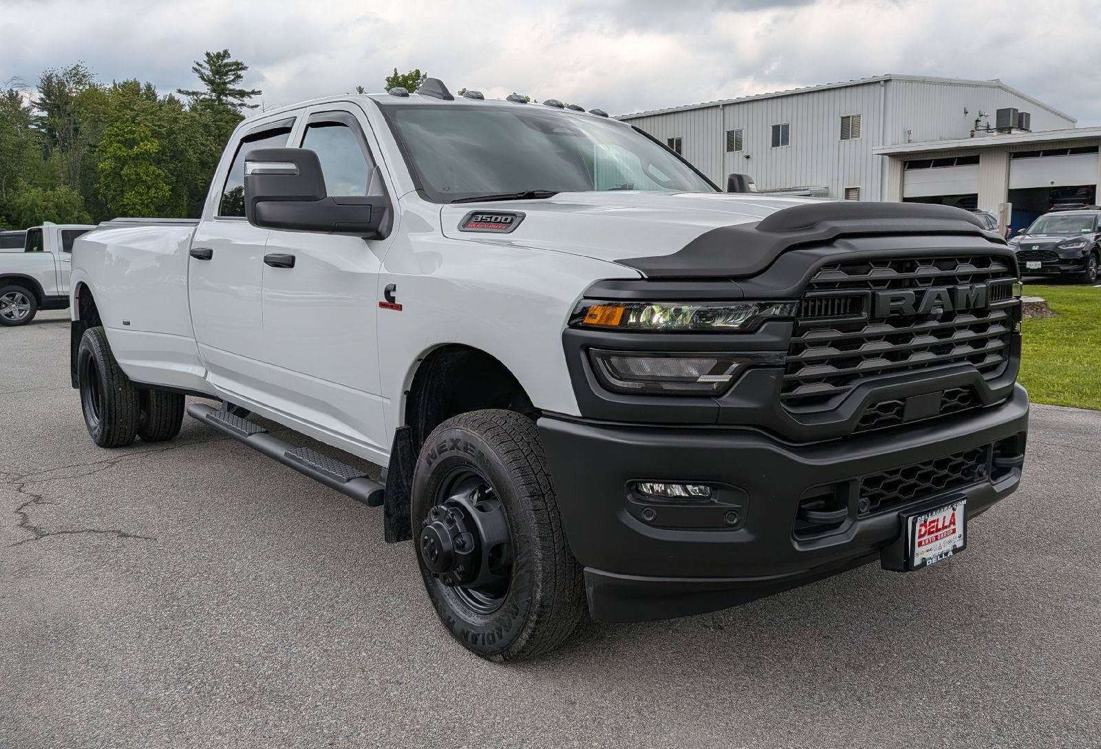 Used 2026 RAM 3500 Tradesman AWD/4WD image 3