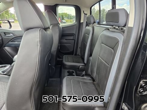 Used 2018 Chevrolet Colorado Z71 AWD/4WD image 11