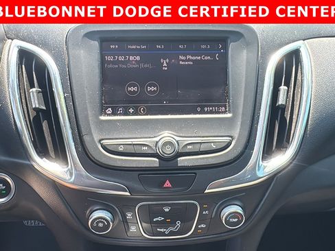 Used 2020 Chevrolet Equinox LT FWD image 17