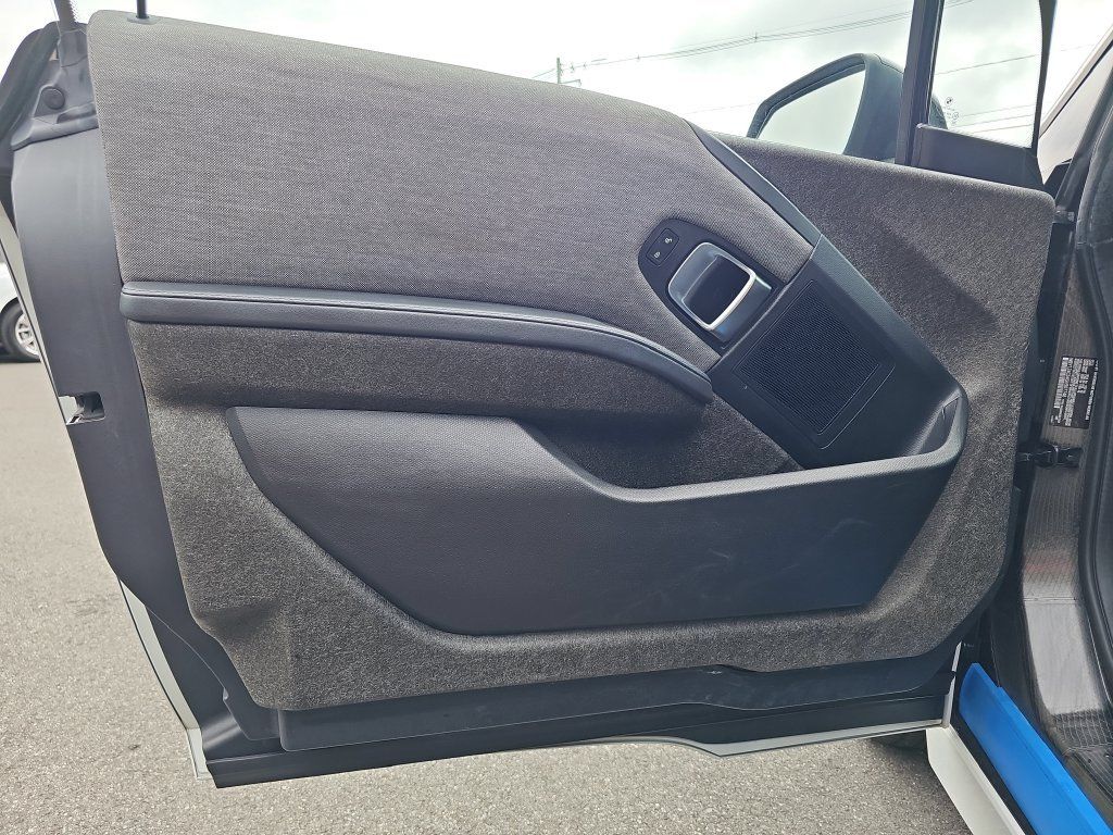 Used 2016 BMW i3 w/ Range Extender RWD image 21