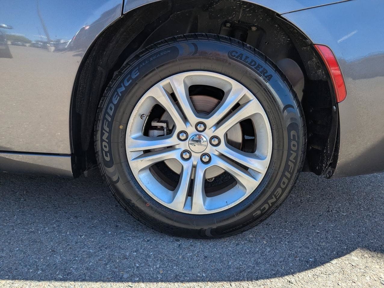 Used 2023 Dodge Charger SXT RWD image 27