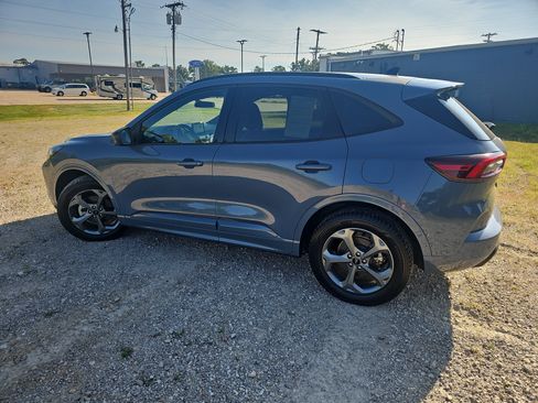 Used 2024 Ford Escape ST-Line w/ Equipment Group 301A FWD image 7