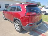 Used 2016 Jeep Cherokee Latitude image 4