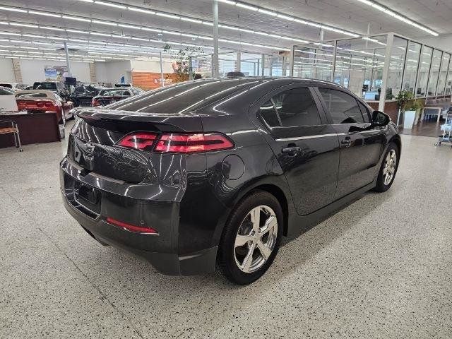 Used 2015 Chevrolet Volt Premium w/ Premium Trim Package FWD image 4