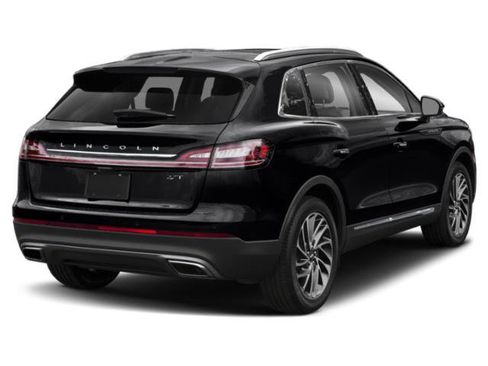 Used 2020 Lincoln Nautilus Reserve w/ Monochromatic Package AWD/4WD image 2