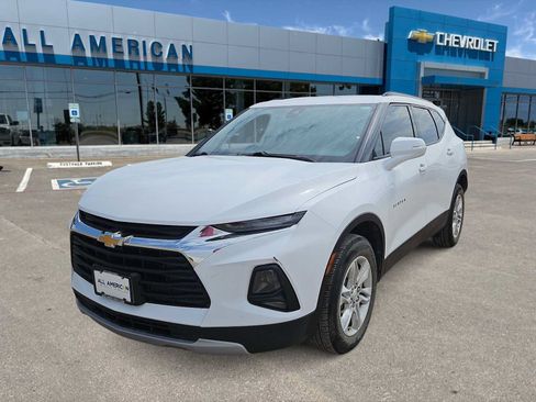 Used 2022 Chevrolet Blazer LT FWD image 1