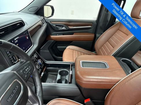 Used 2023 GMC Yukon Denali Ultimate image 33