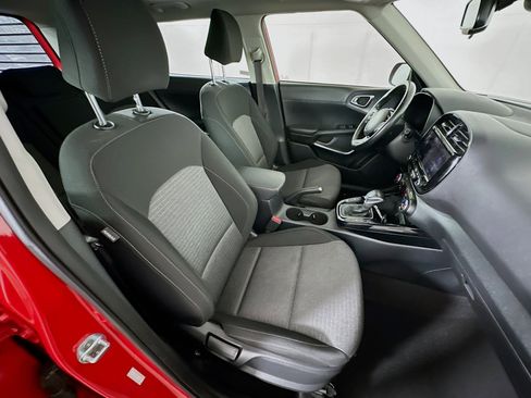 Used 2022 Kia Soul EX FWD image 30