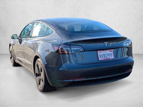 Used 2021 Tesla Model 3 Standard Range Plus image 8