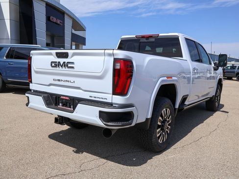 New 2026 GMC Sierra 2500 Denali Ultimate w/ Max Trailering Package AWD/4WD image 3