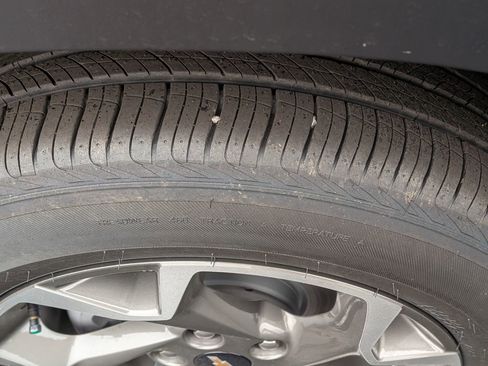 New 2026 Chevrolet Trax LT w/ Driver Confidence Package image 12