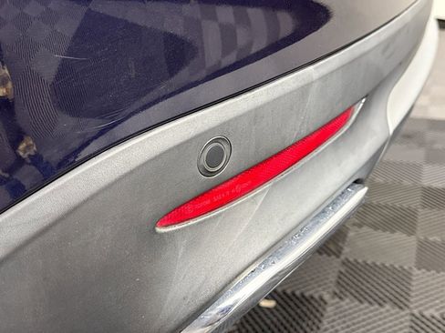 Used 2020 Mercedes-Benz GLE 350 w/ Premium Package image 22