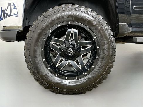 Used 2018 Chevrolet Silverado 1500 LT image 35