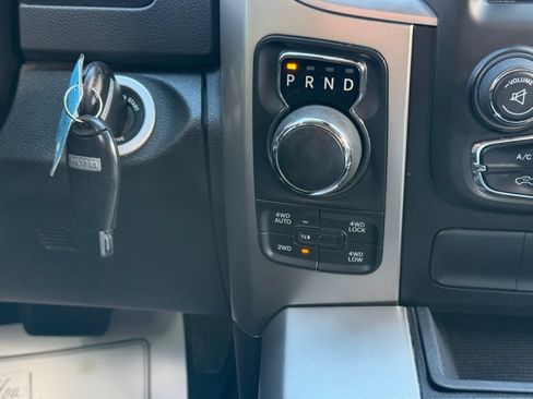 Used 2018 RAM 1500 Big Horn AWD/4WD image 15