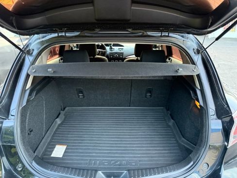 Used 2013 MAZDA MAZDA3 i Touring w/ Preferred Equipment Pkg image 12