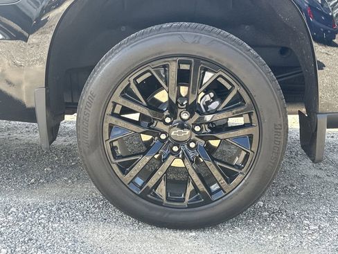 Used 2024 Chevrolet Silverado 1500 High Country w/ Technology Package image 20