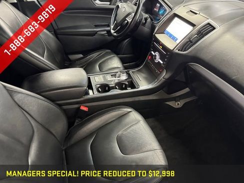Used 2019 Ford Edge Titanium AWD/4WD image 4