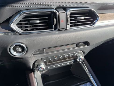 New 2025 MAZDA CX-5 Signature image 16