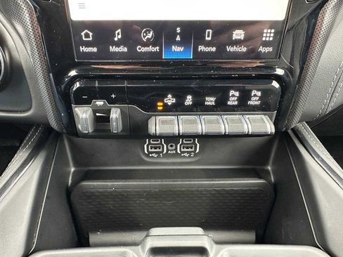 Used 2023 RAM 1500 Limited w/ Night Edition image 30