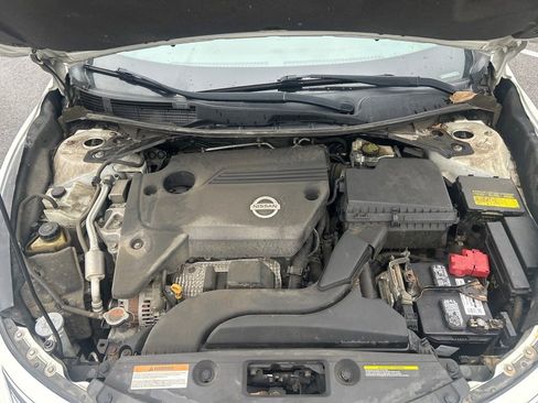 Used 2015 Nissan Altima 2.5 S image 14