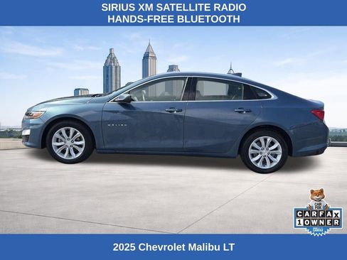 Used 2025 Chevrolet Malibu LT FWD image 2