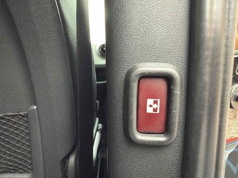 Used 2023 Mercedes-Benz Sprinter 2500 image 60