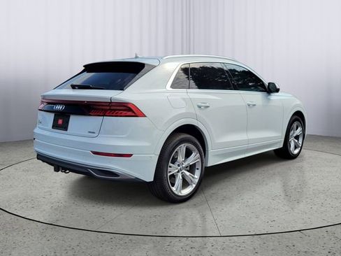 Used 2020 Audi Q8 Prestige w/ Prestige Package AWD/4WD image 3