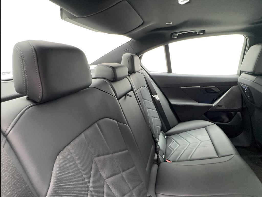 Used 2026 BMW 530i RWD image 30