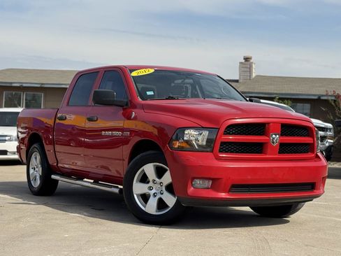 Used 2012 RAM 1500 Express w/ ST Popular Equipment Group RWD image 10