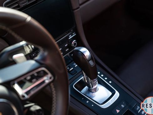 Used 2019 Porsche 911 Targa 4 GTS image 32