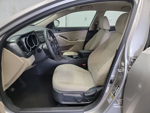 Used 2015 Kia Optima LX FWD image 12