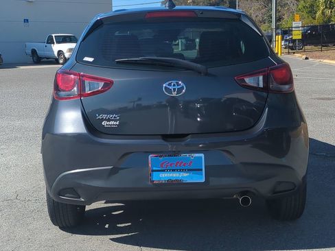 Used 2020 Toyota Yaris LE image 14